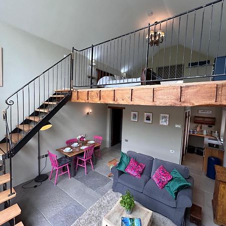 The Hayloft At Stathe Farm Villa Bridgwater Exteriör bild